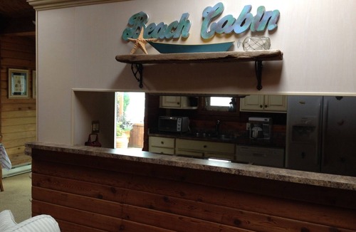 Camano Island Cabin | Camano Waterfront Beach Log Cabin