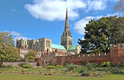 West Wittering House | Camber - King Room in Gastro Pub, West Wittering