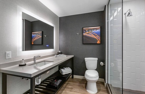 Montopolis Hotel | Cambria Hotel Austin Airport