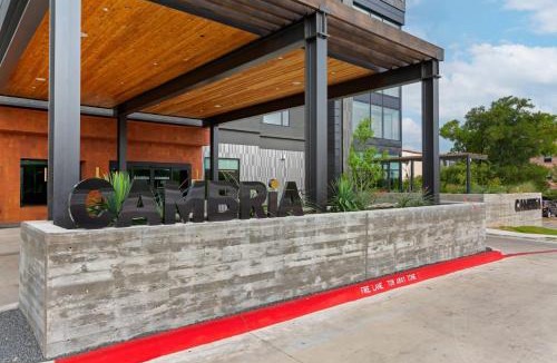 Montopolis Hotel | Cambria Hotel Austin Airport