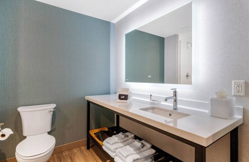 South Loop Hotel | Cambria Hotel Bloomington Mall of America Minneapolis Airport