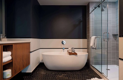 Spring Hill Hotel | Cambria Hotel Boston Somerville