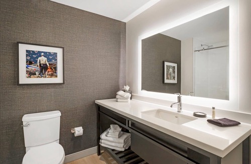Fort Worth Hotel | Cambria Hotel Fort Worth - Medical Center