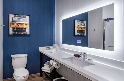 Larkwood Hotel | Cambria Hotel Nashville Airport