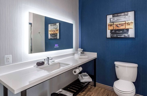 Larkwood Hotel | Cambria Hotel Nashville Airport