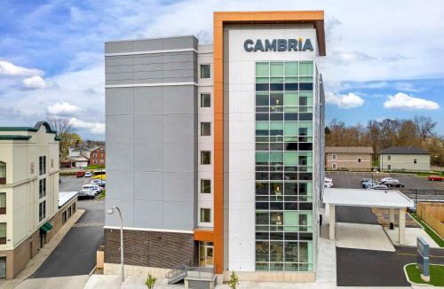Downtown Niagara Falls Hotel | Cambria Hotel Niagara Falls