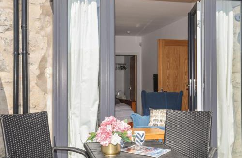 Criccieth House | Cambrian House