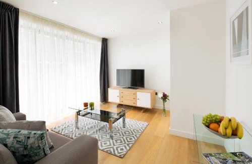 Tower Hill Apartment | Cambric by Aeria Apartments