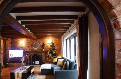 Cambridge House | Cambridge | 7 Bedrooms | Free Parking