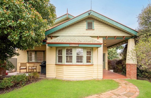 Bendigo House | Cambridge Home Summar