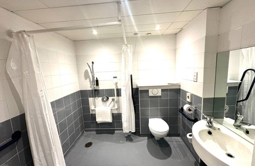 Bradford Hotel | Cambridge Hotel Bradford Central