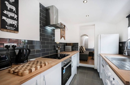 Luton House | Cambridge House - Luton