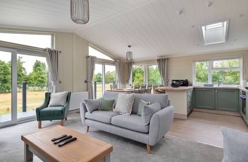 Cambridge Ski Chalet | Cambridge Luxury Lodge