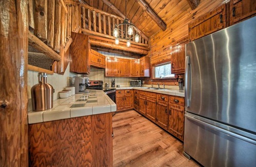 Cambridge Springs House | Cambridge Springs Cabin Near French Creek!