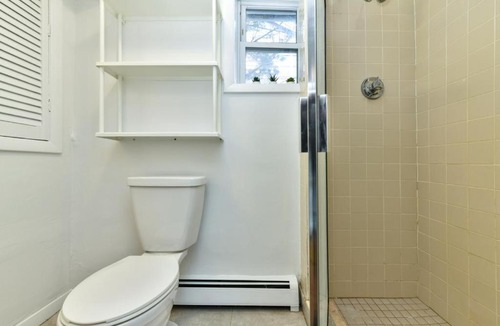 Wellington-Harrington Apartment | Cambridge