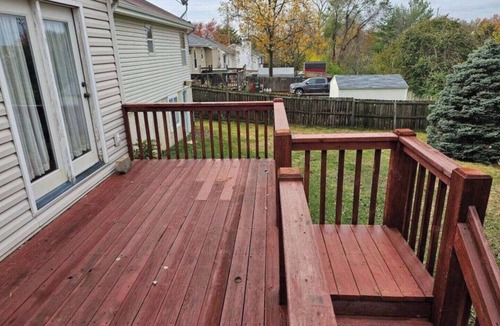 Weldon Spring Heights House | Cambrook - 5 bedrm - 8 Beds 2 bathrooms