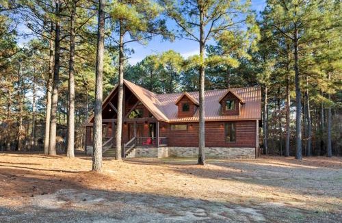 Hochatown House | Came Here to Forget Cabin