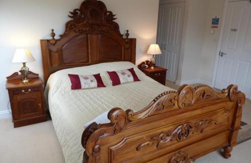 Cameley Hotel | Cameley Lodge - Self Catering