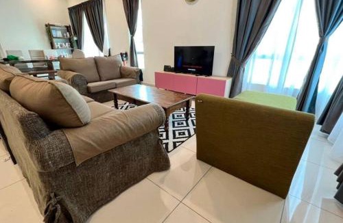 Sungai Badau House | Camelia Homestay