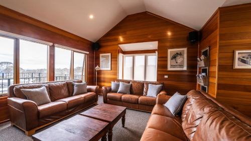 Dinner Plain Apartment | Camelot