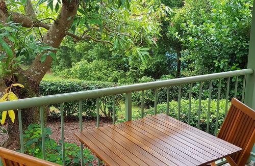 North Tamborine Cottage | Camelot Boutique Accommodations