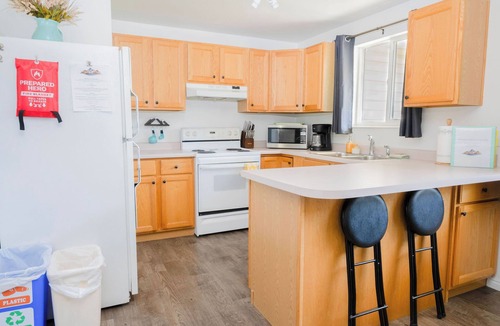West Jordan House | Camelot Cottage - Private Home