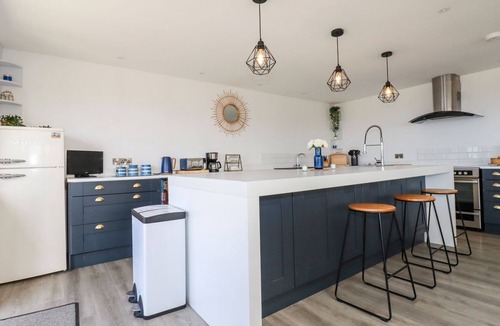 Tintagel Cottage | Camelot