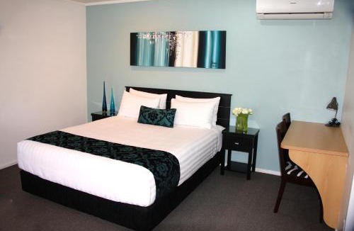 Hamilton North Hotel | Camelot On Ulster