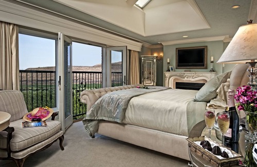 Touchet Hotel | Cameo Heights Mansion