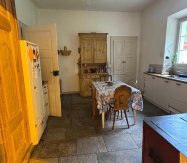 Promontogno House | Camera di 50 mq con bagno e grande balcone privato