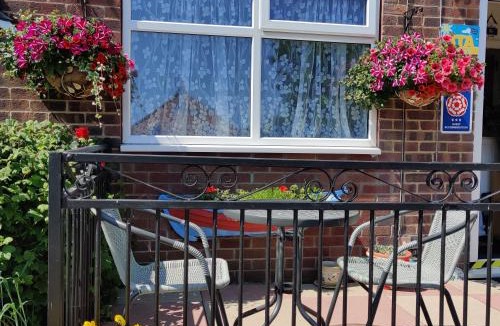 Flamborough Bed & Breakfast | Cameron court B&B