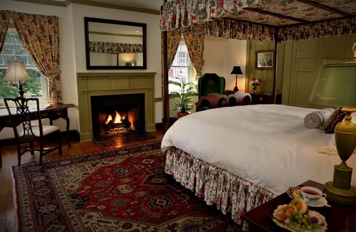 Mount Joy Bed & Breakfast | Cameron Estate Inn & Restaurant