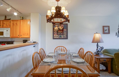 Edray House | Camp 4 #2: 2 Bedrooms, 2.5 Baths: Slope Side, Gas Fireplace.