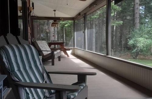 Owls Head Cottage | Camp belleaire