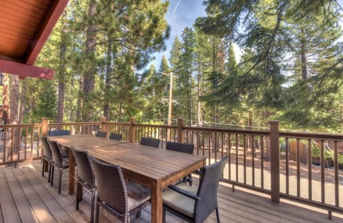 Carnelian Bay Cabin | Camp Brags