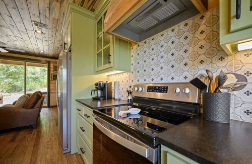 Broken Bow Cabin | Camp Canoe|Breathtaking Views|Sleeps 9