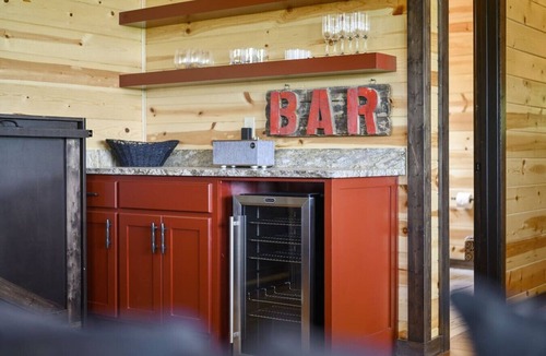 Broken Bow Cabin | Camp Canoe|Breathtaking Views|Sleeps 9