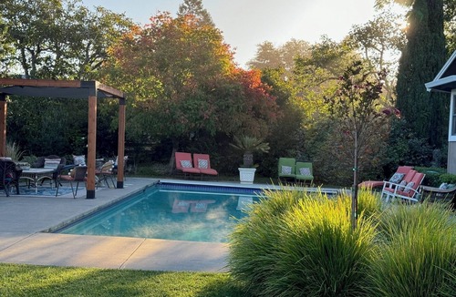 Petaluma House | Camp Chapman-Pool/Spa/Bocce/firepit/OD kitchen/Chickens-fresh eggs, and Horses.