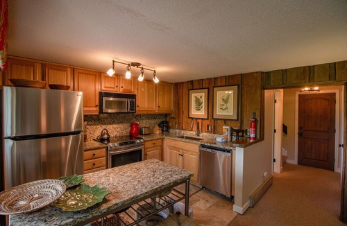 Sugar Mountain Condo | 'Camp Chestnut' - 200 Yards to Sugar Clubhouse!