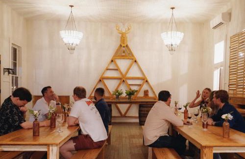 Comfort Hotel | Camp Comfort