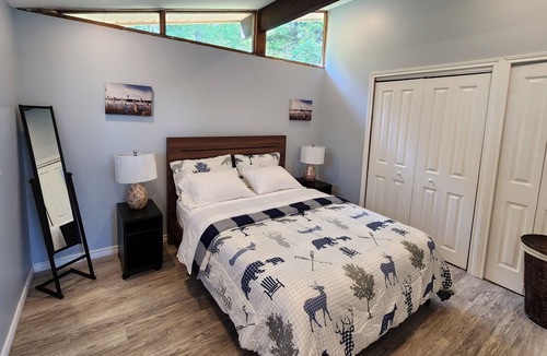 West Arm Cottage | Camp David - Beautiful cottage on the lake