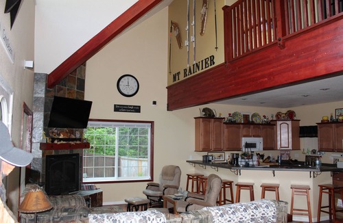 Ashford House | Camp Deleon