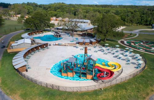 Waco House | Camp Fimfo Waco