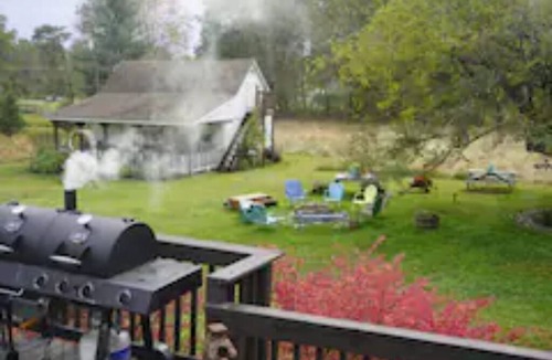 Quakertown House | Camp Griffin