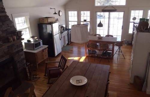 Niverville House | Camp Kinderhook Lake House