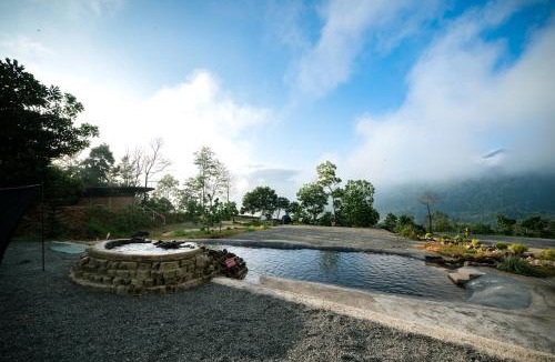 Bukit Tinggi Other | Camp Lù Yīng