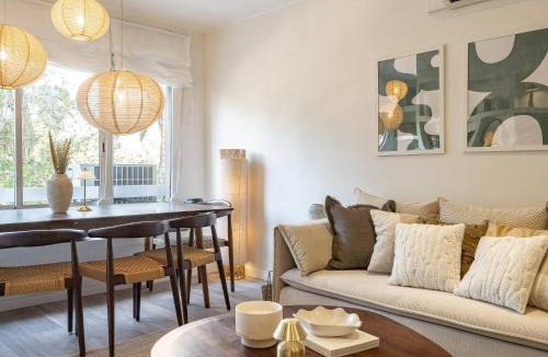 La Maternitat i Sant Ramon Apartment | Camp Nou Stadium