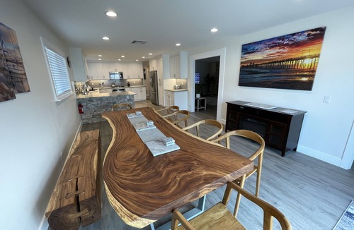 Loma Alta House | Camp Pendleton Retreat with 7 person SPA 5bd 2 bath sleeps 12