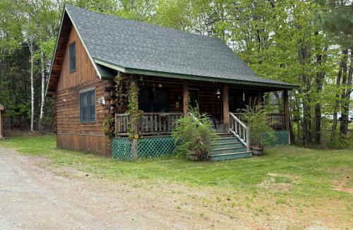 Greenville Junction House | Camp Quityerbellyachin