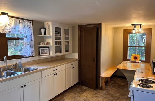 Hadley Cabin | Camp Sammy-Rocky Manor